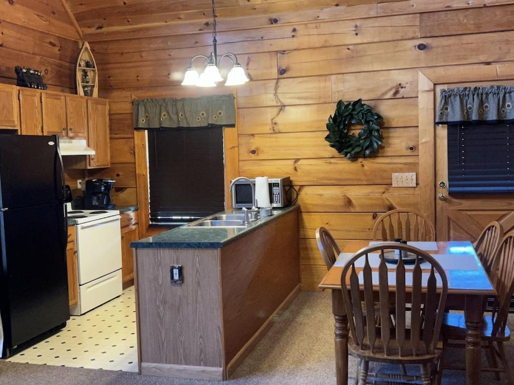 Story Brook: Beautiful True Log Cabin! Close To Dollywood, State Park, And More! Sevierville Exterior foto