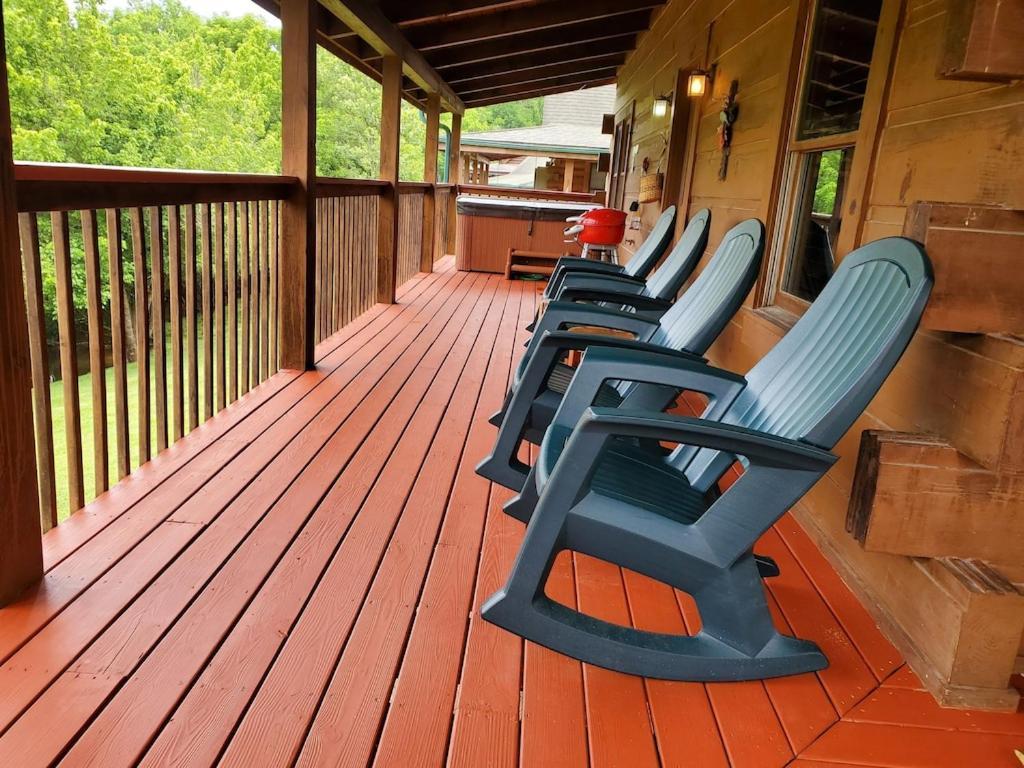 Story Brook: Beautiful True Log Cabin! Close To Dollywood, State Park, And More! Sevierville Exterior foto