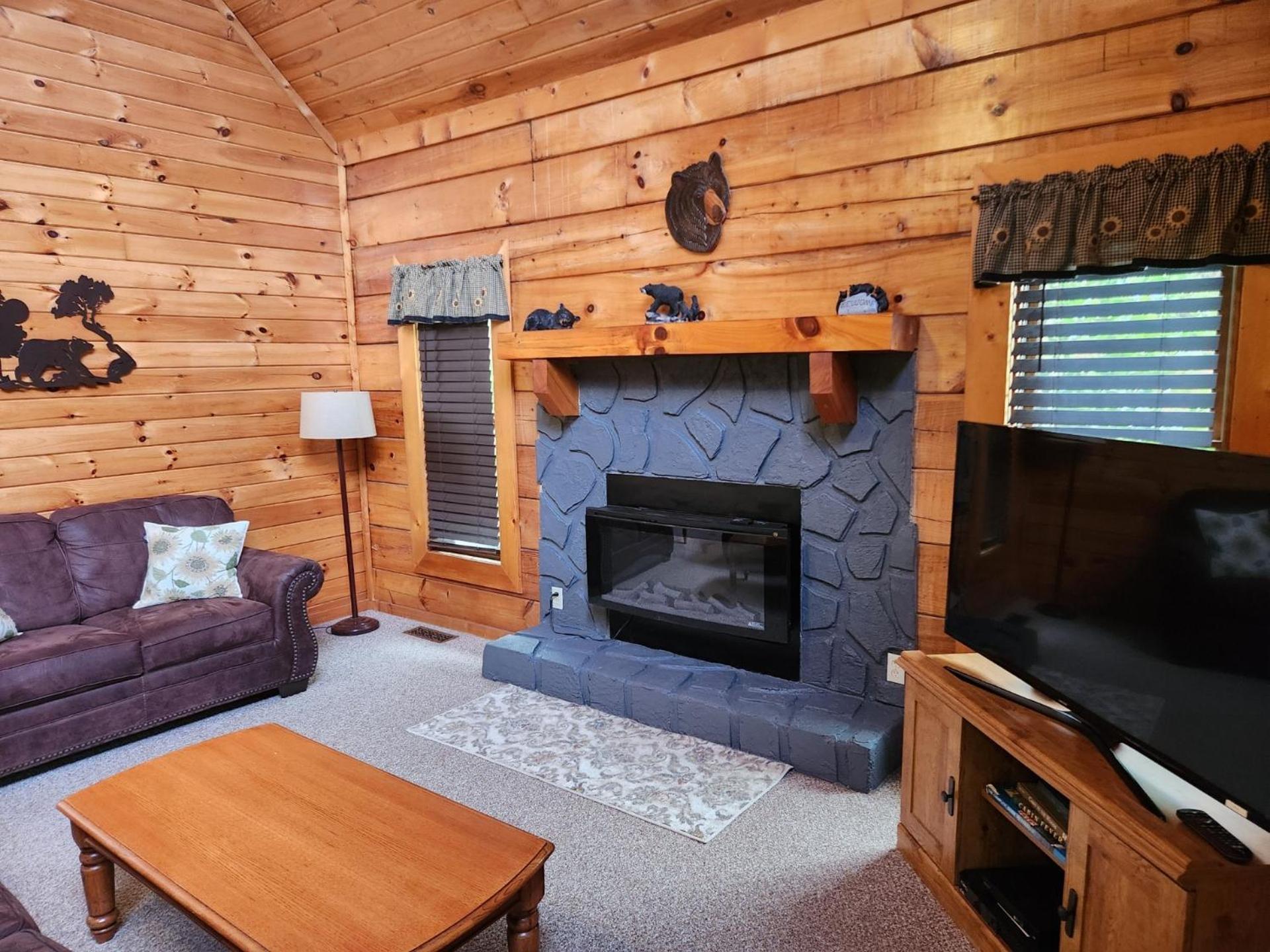 Story Brook: Beautiful True Log Cabin! Close To Dollywood, State Park, And More! Sevierville Exterior foto